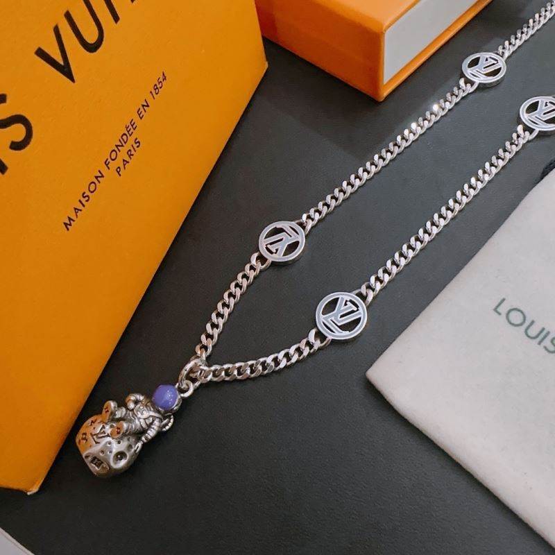 Louis Vuitton Necklaces